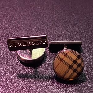 Burberry checks cuff links
